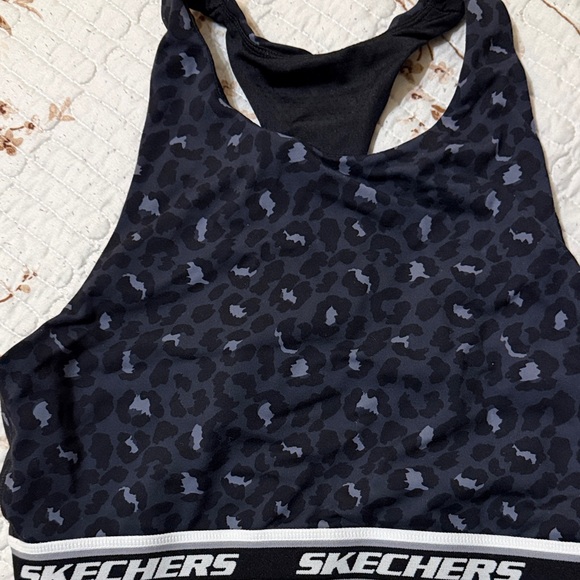 Skechers Other - Skechers Dark Patterned Sports Bra